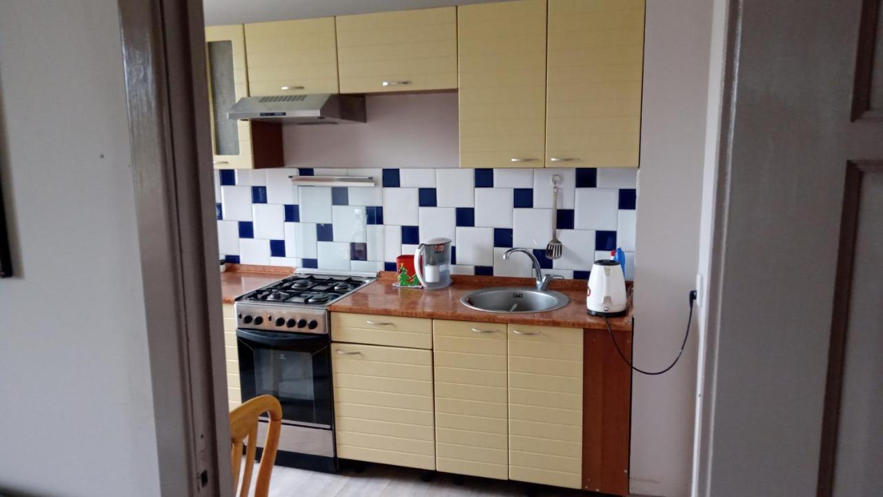 Apartment Shevchenko Panfilova อัลมาตี ภายนอก รูปภาพ