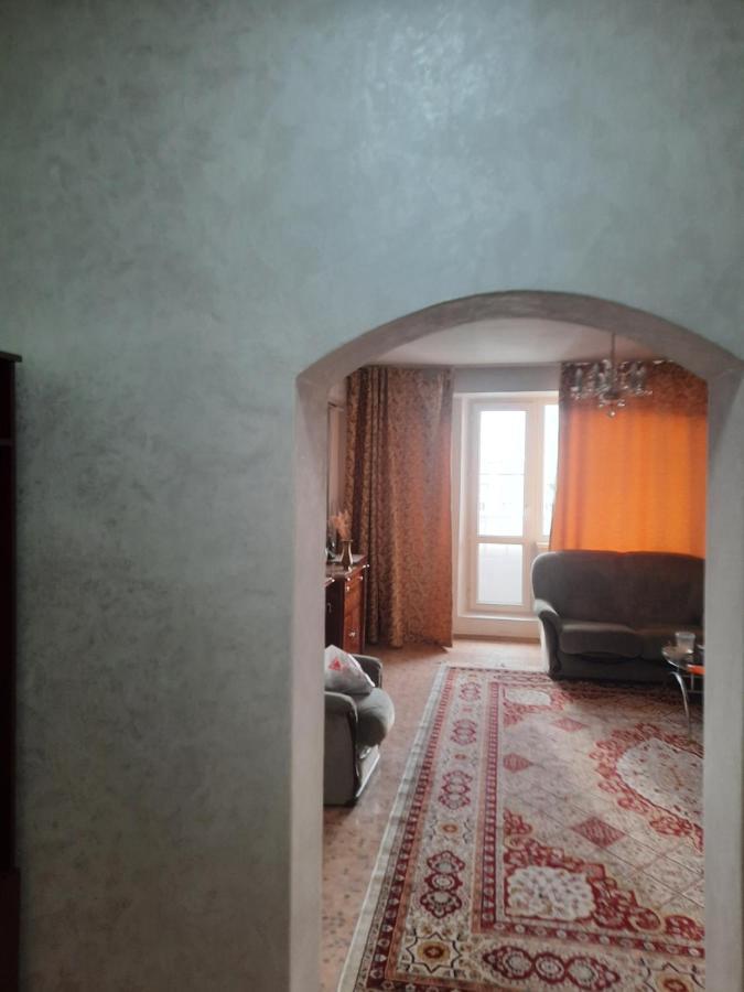 Apartment Shevchenko Panfilova อัลมาตี ภายนอก รูปภาพ