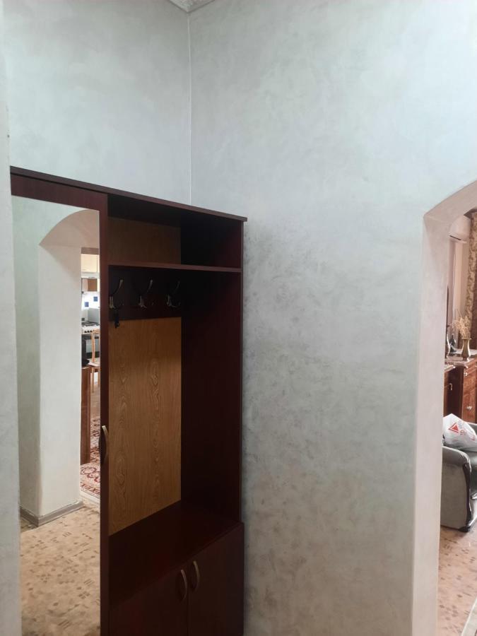 Apartment Shevchenko Panfilova อัลมาตี ภายนอก รูปภาพ