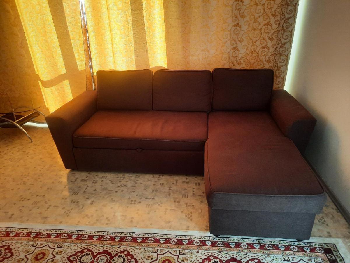 Apartment Shevchenko Panfilova อัลมาตี ภายนอก รูปภาพ