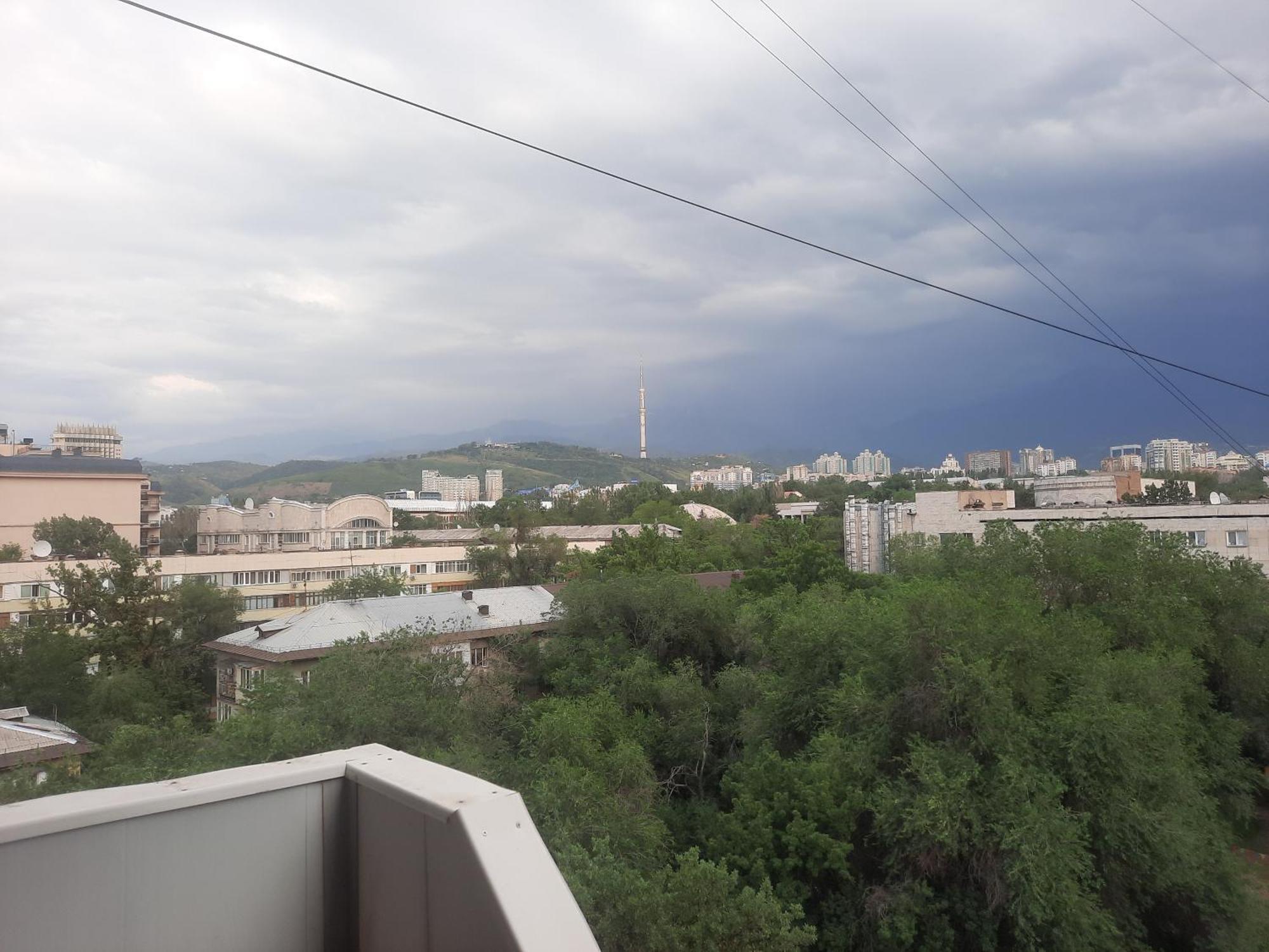 Apartment Shevchenko Panfilova อัลมาตี ภายนอก รูปภาพ